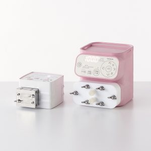 Tacmina's Q and Q-5 precision laboratory pump pink